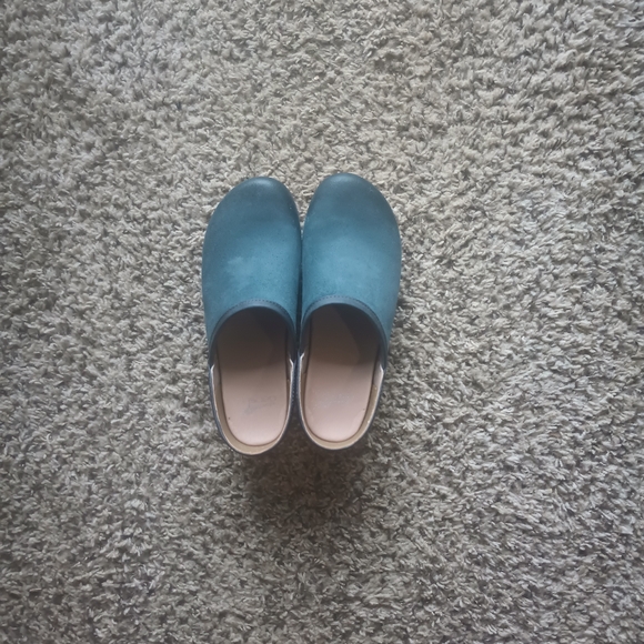 Dansko Blue Mules with Tan Sole - Picture 3 of 3